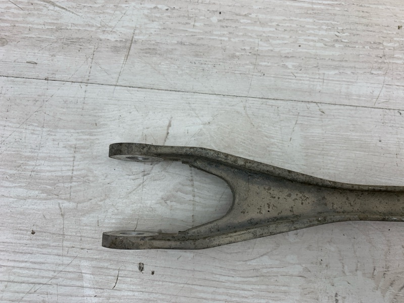 Рычаг задний Challenger 2011 LC ERB