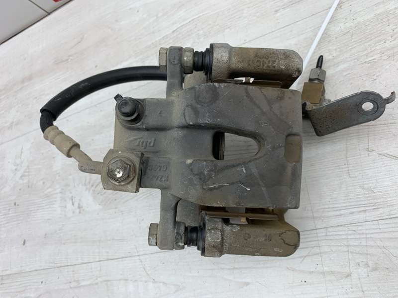 Суппорт задний левый Challenger 2011 LC ERB