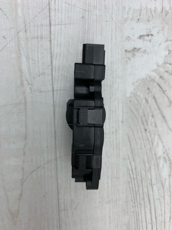 Актуатор печки GL 2008 X164 273.963