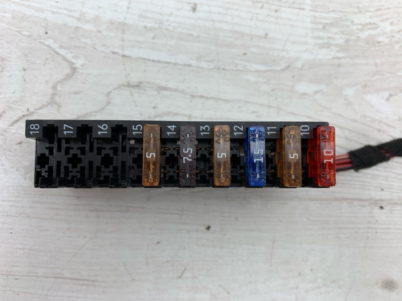 Блок предохранителей Mercedes-Benz GL X164 273.963