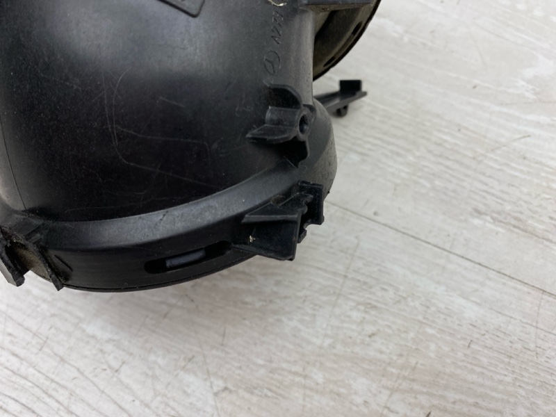 Патрубок воздушный GL 2008 X164 273.963