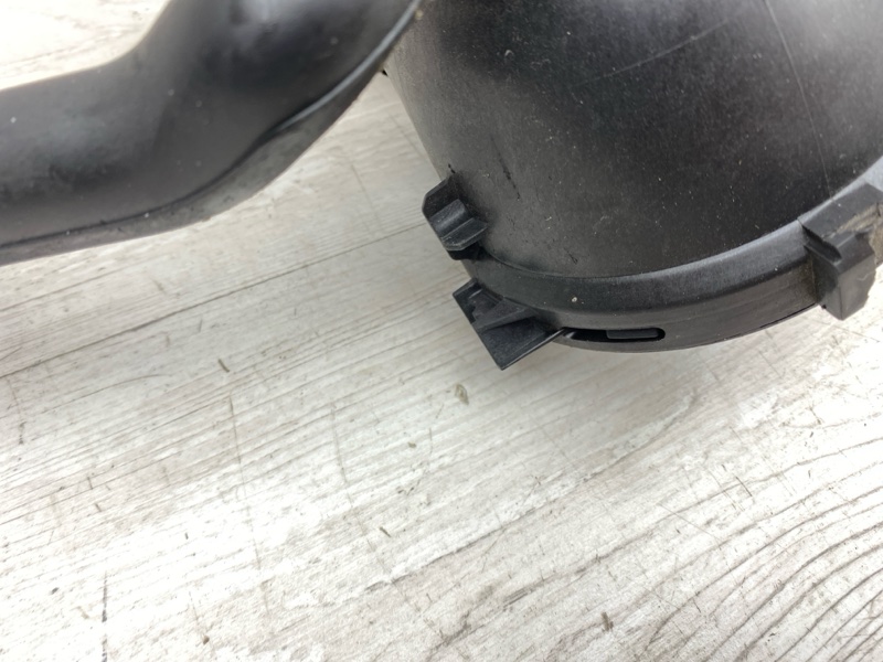 Патрубок воздушный GL 2008 X164 273.963