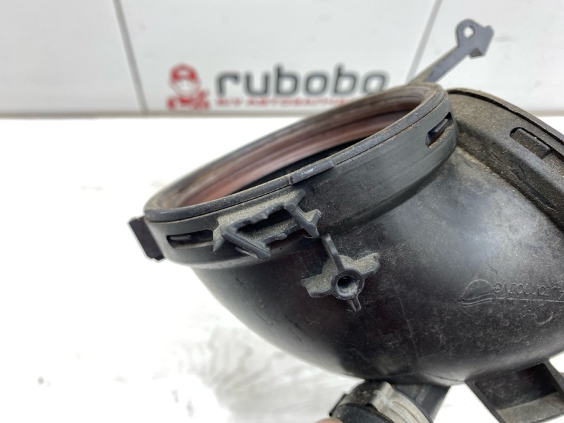 Патрубок воздушный Mercedes-Benz GL X164 273.963