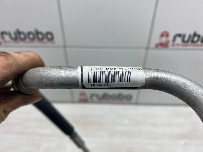 Трубка кондиционера Challenger 2011 LC ERB