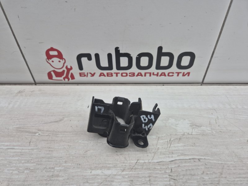 Запчасть замок капота Mercedes-Benz GL 2008 X164 273.963 A2198800160 контрактная Замок капота Mercedes-Benz GL 2008 X164 273.963 A2198800160 контрактная