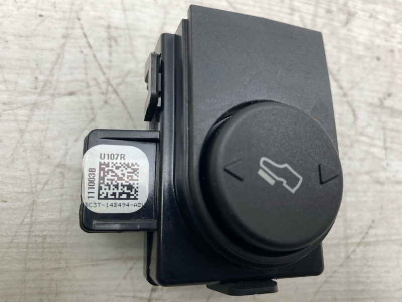 Кнопка Ford Explorer U502 T35PDED