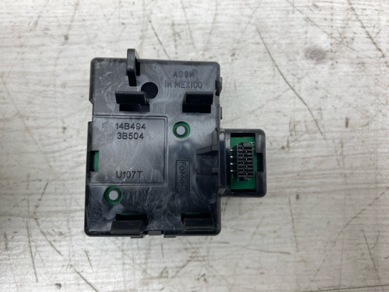 Кнопка Explorer 2012 U502 T35PDED