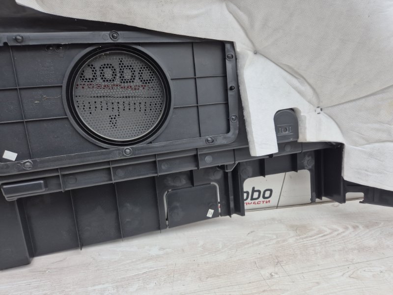 Обшивка багажника правая Compass 2011 MK49 ECN