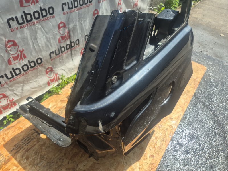 Крыло заднее правое Range Rover Sport 2013 L494 306DT