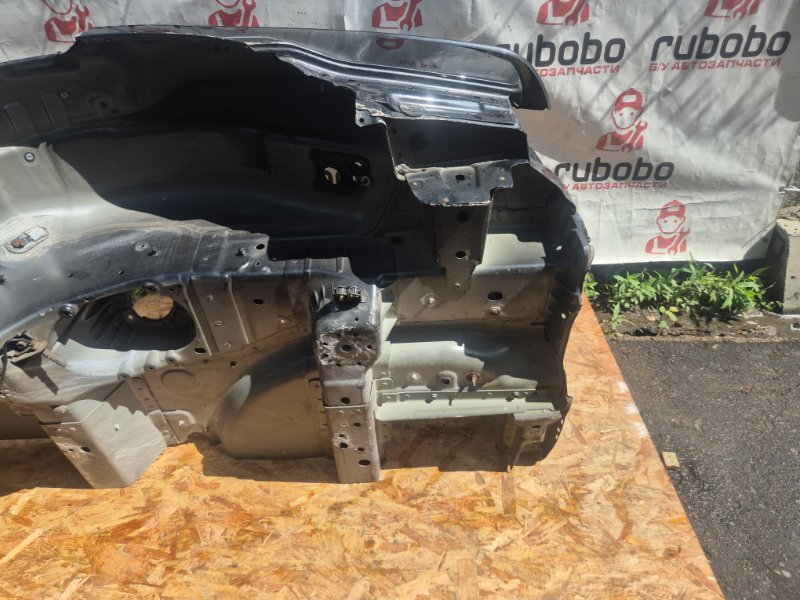 Крыло заднее левое Range Rover Sport 2013 L494 306DT