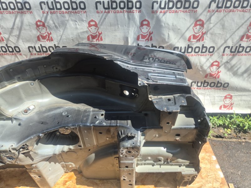 Крыло заднее левое Range Rover Sport 2013 L494 306DT