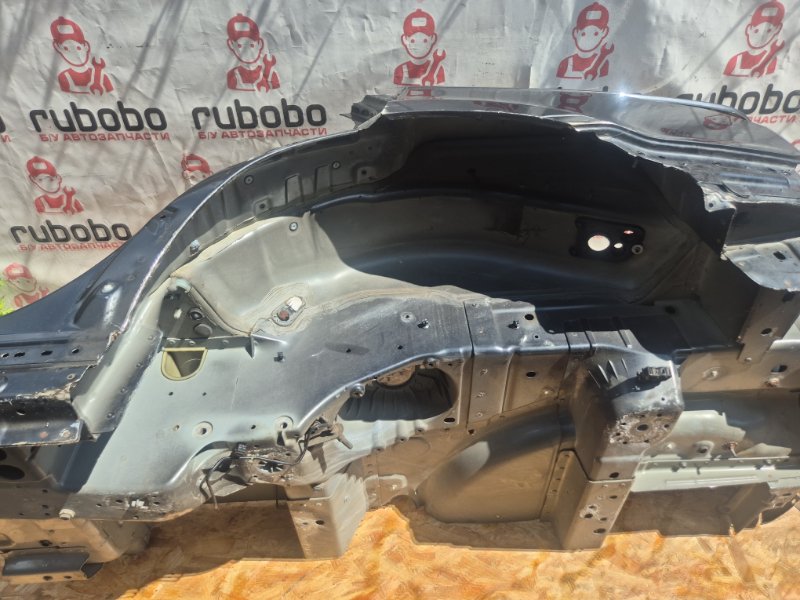 Крыло заднее левое Range Rover Sport 2013 L494 306DT