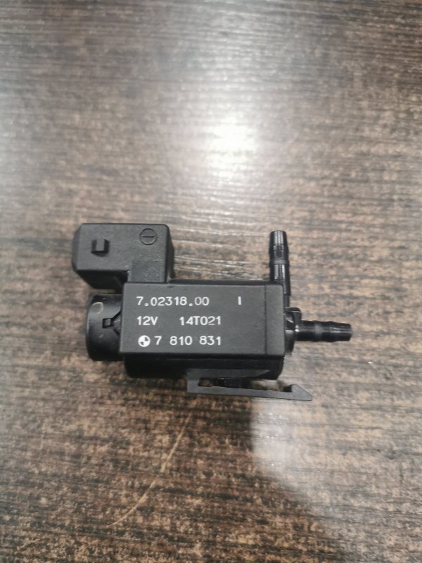 Клапан электромагнитный BMW 5-Series 2009-2017 F10 11747810831 контрактная