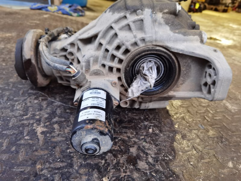 Редуктор задний Jeep Grand Cherokee WK2 3.0 TDI