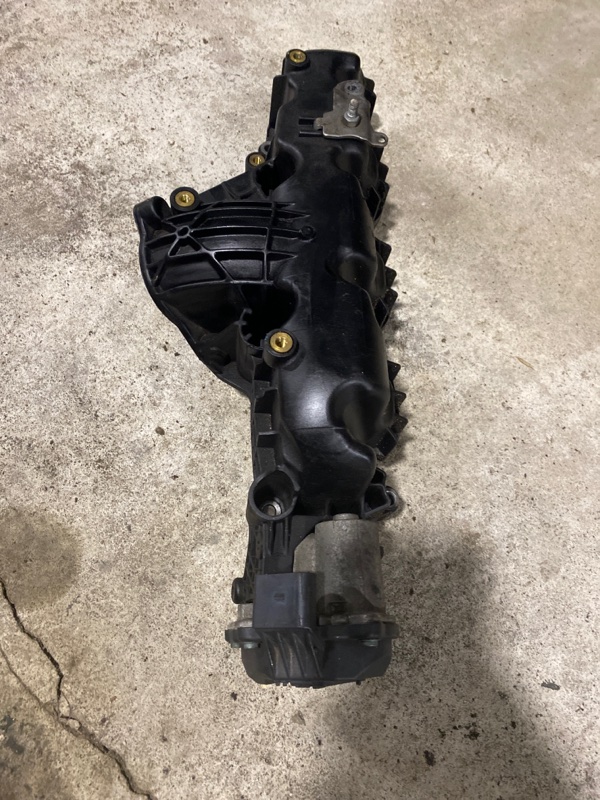Коллектор впускной Volkswagen Tiguan 2007-2018 5N 2.0D 03L129711AG контрактная