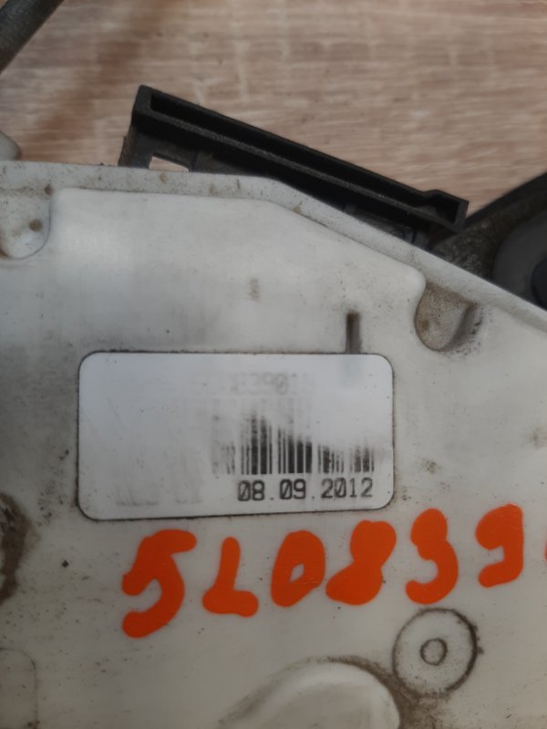 Замок двери задний левый Yeti 2009-2018 5L