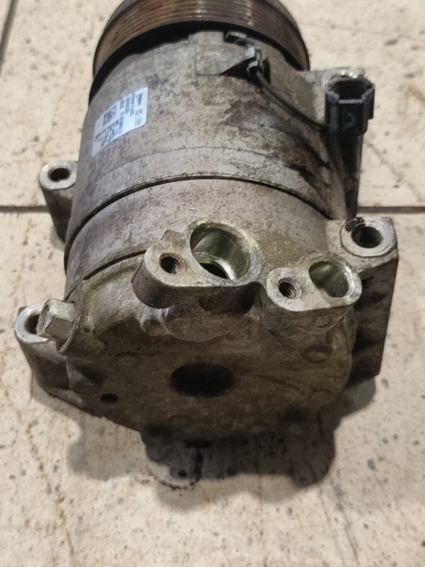 Компрессор кондиционера Patrol 2010-2019 Y62 Компрессор кондиционера Patrol 2010-2019 Y62