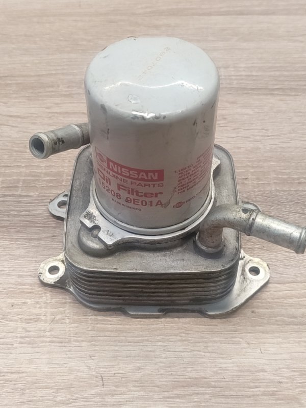 Запчасть радиатор масляный Nissan Patrol 2010-2019 Y62 21305EZ30A контрактная Радиатор масляный Nissan Patrol 2010-2019 Y62 21305EZ30A контрактная