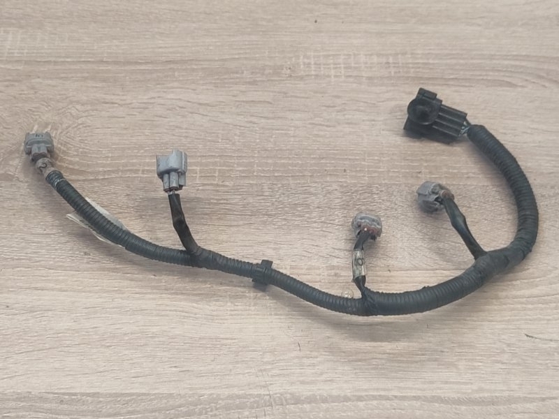 Проводка топливных форсунок Patrol 2010-2019 Y62 Проводка топливных форсунок Patrol 2010-2019 Y62