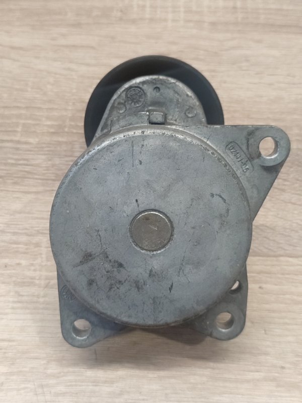 Ролик натяжителя Patrol 2010-2019 Y62 Ролик натяжителя Patrol 2010-2019 Y62