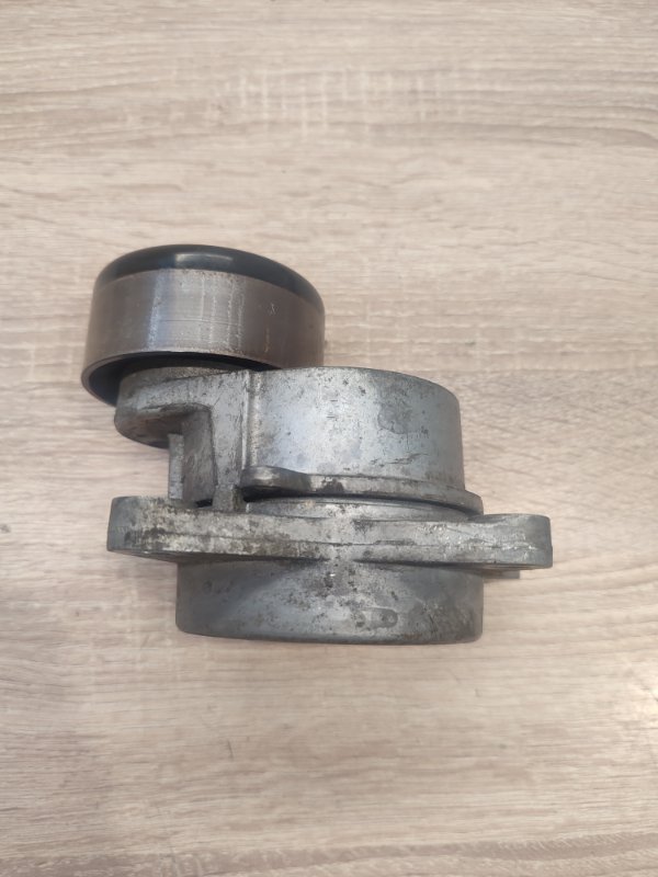 Ролик натяжителя Patrol 2010-2019 Y62 Ролик натяжителя Patrol 2010-2019 Y62