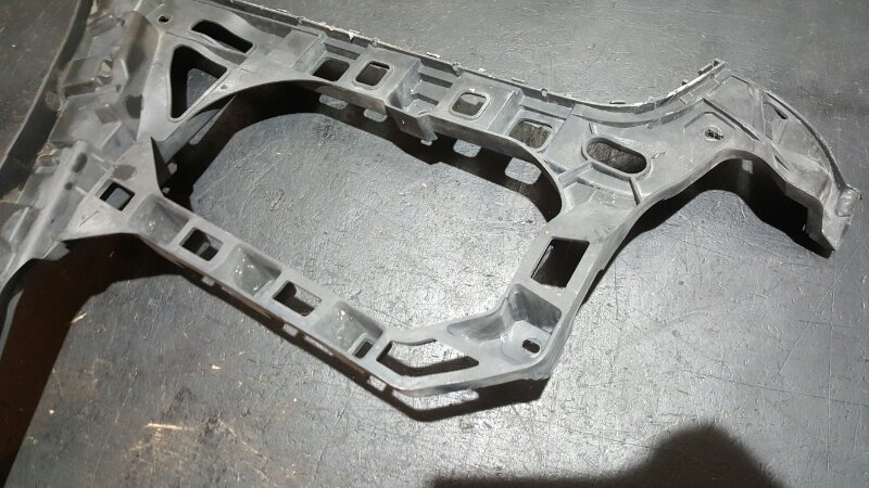 Кронштейн бампера задний левый VOLKSWAGEN Passat CC 2.0 TFSI