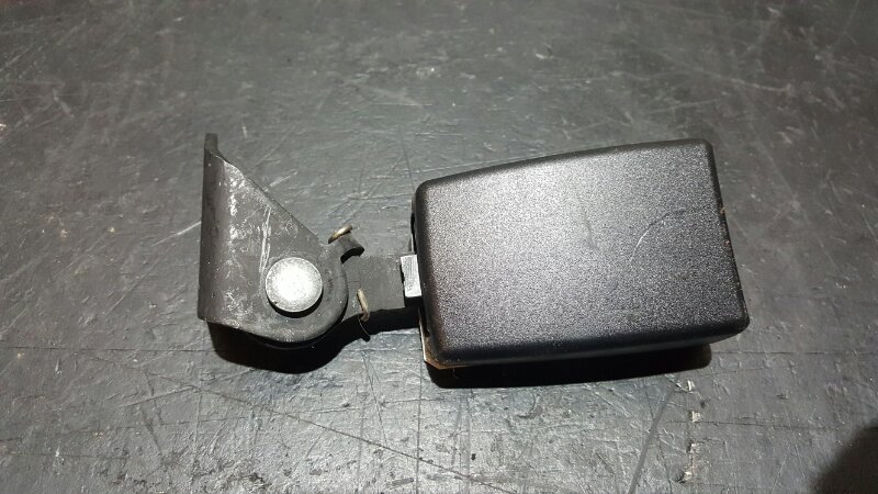 Замок ремня безопасности VOLKSWAGEN Passat CC 2.0 TFSI