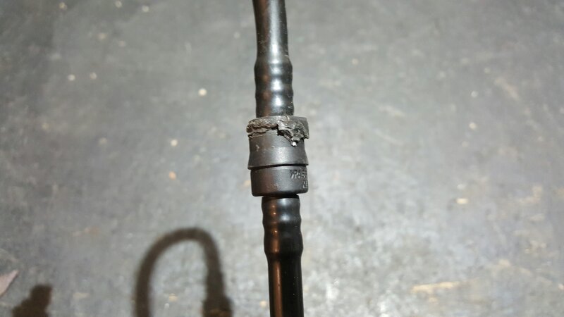 Клапан вентиляции топливного бака Passat CC 2010 2.0 TFSI