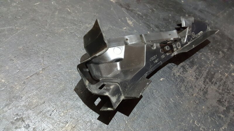 Накладка пластиковая A7 2011 4G CGW