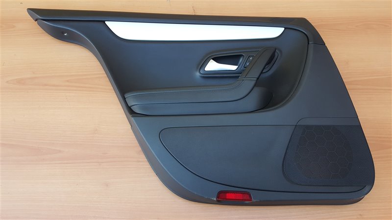 Дверная карта задняя левая VOLKSWAGEN Passat CC 2010 2.0 TFSI Б/У