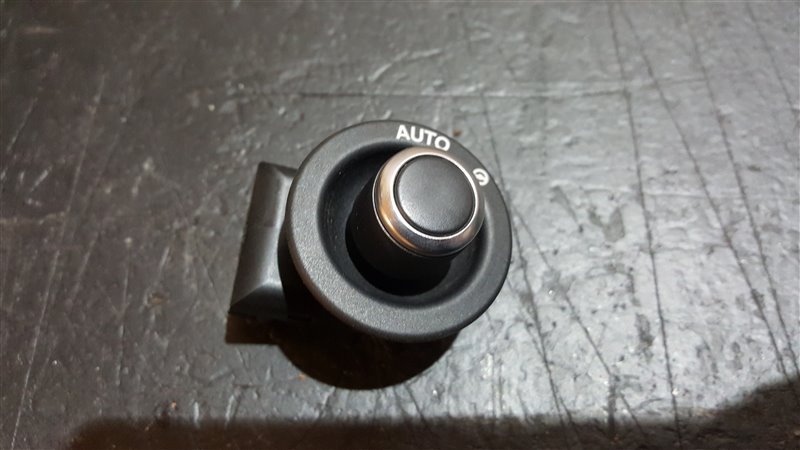 Кнопка регулировки рулевой колонки XE 2017 X760 204PT