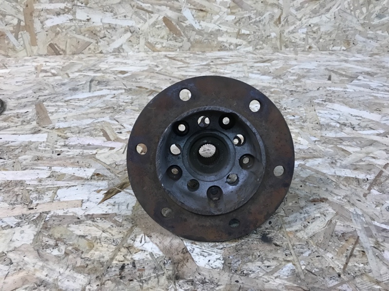 Ступица Ford Transit (б/у) Ступица Ford Transit (б/у)