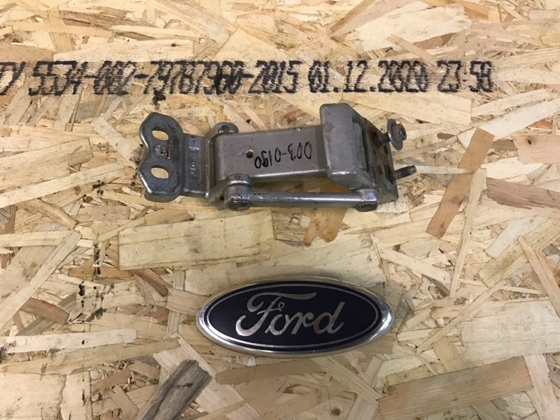 Петля двери Ford Transit 2000/2014 задняя левая (б/у)