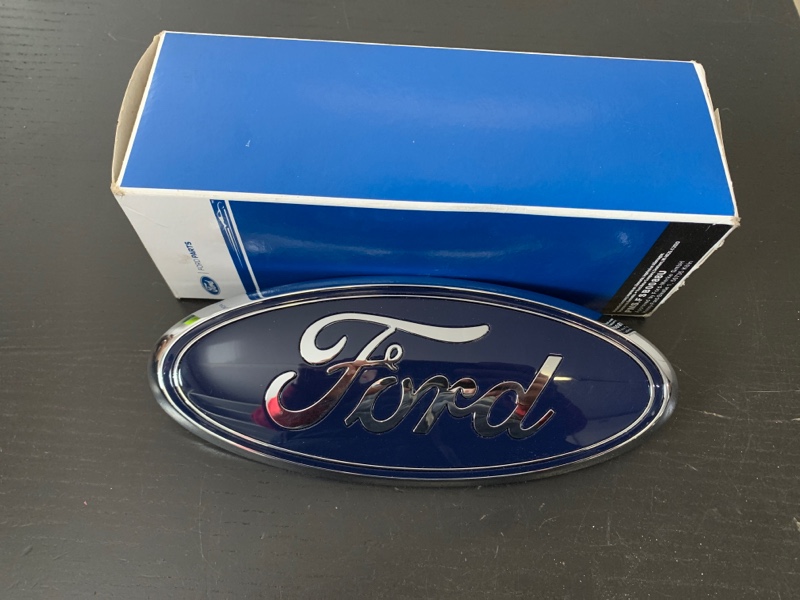 Эмблема Ford Transit 2014>