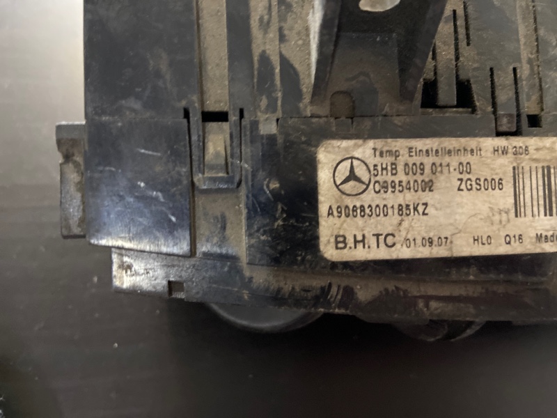 Блок управления отопителем Mercedes Sprinter W906 2010 (б/у)