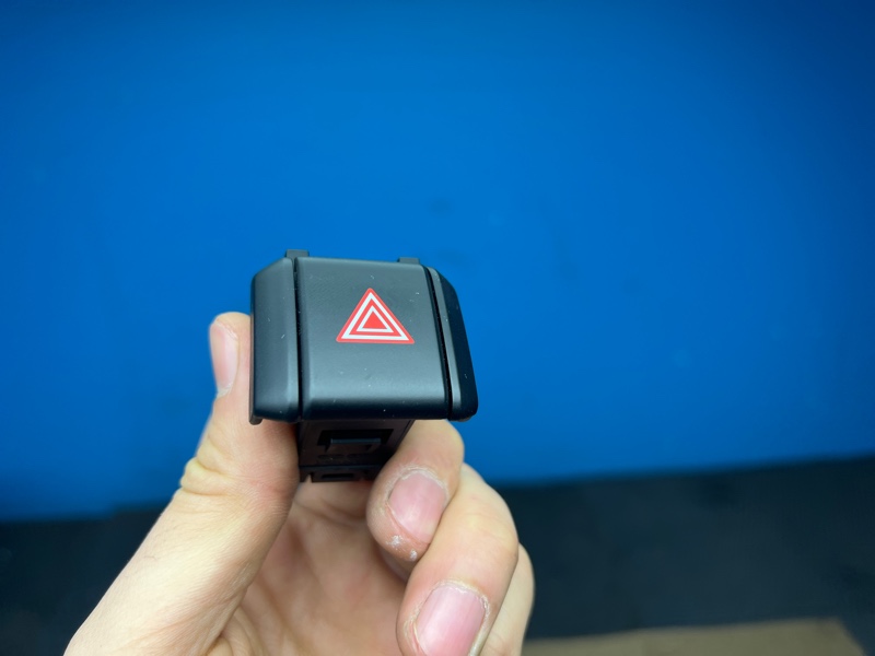 Кнопка аварийной сигнализации K5 2020