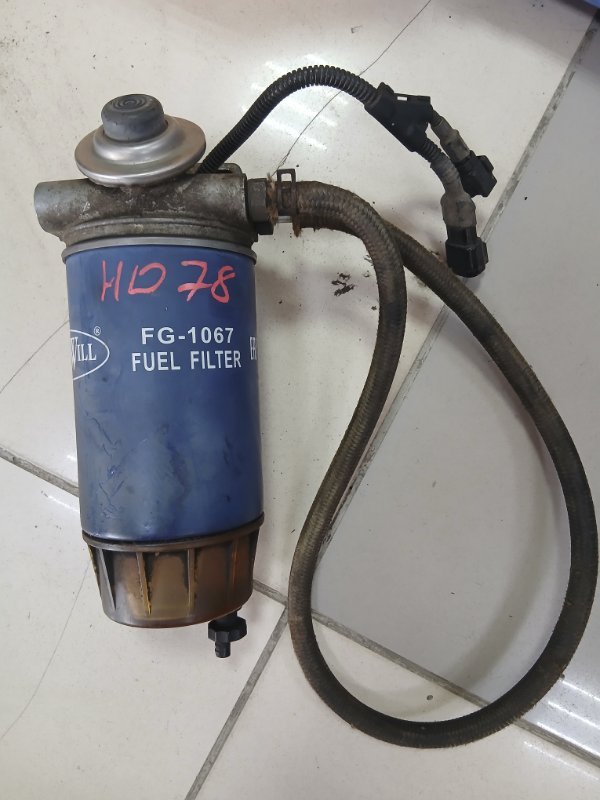 Фильтр топливный HYUNDAI HD65/HD72/HD78 (б/у)