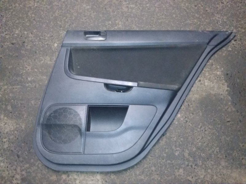 Обшивка двери Mitsubishi Lancer 10 задняя правая (б/у)
