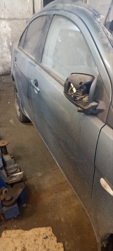 Дверь Mitsubishi Lancer CY2A передняя правая (б/у)