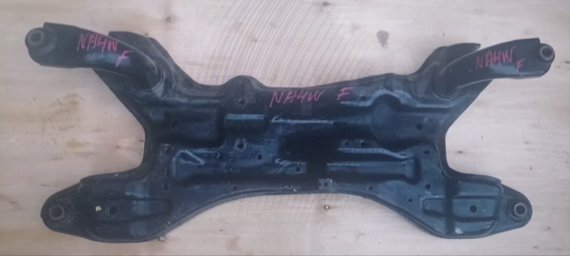 Балка подвески Mitsubishi Grandis N4AW 4G69 2008 (б/у)