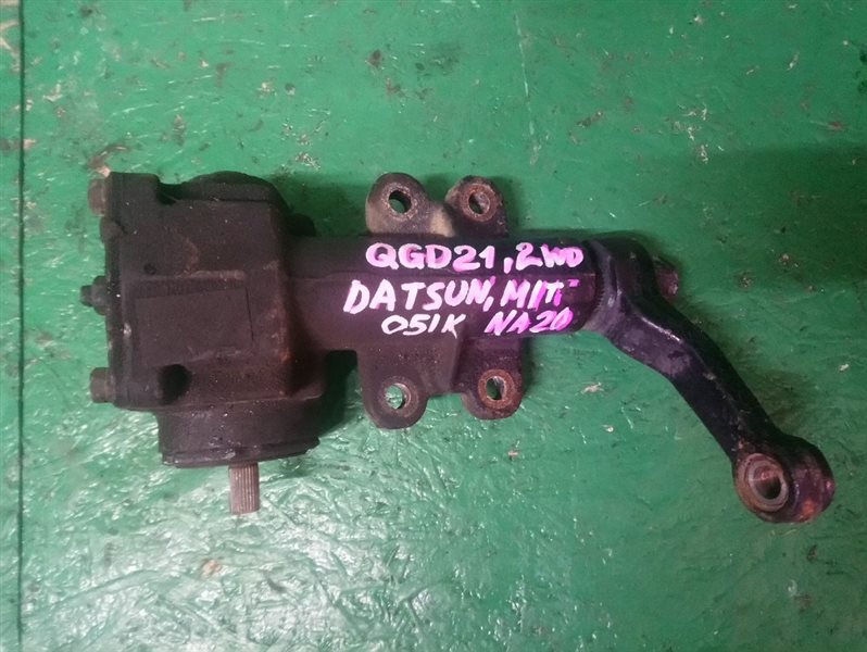 Рулевой редуктор Nissan Datsun QGD21 NA20 (б/у)