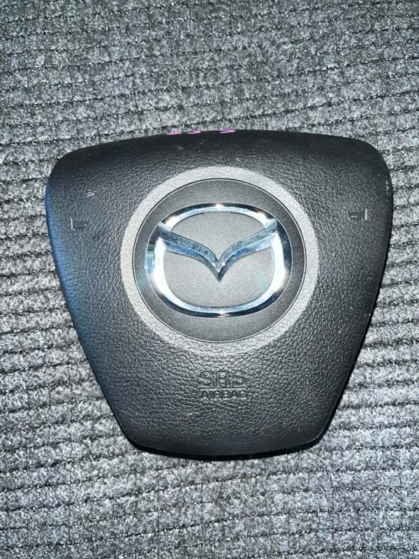 Airbag водительский Mazda Atenza GH5FW L5VE 2008 (б/у)