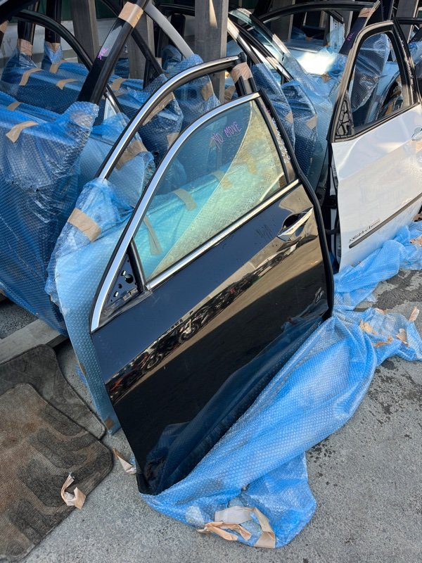 Дверь Honda ACCORD CW2 K24A 2010 передняя левая (б/у) Дверь Honda ACCORD CW2 K24A 2010 передняя левая (б/у)