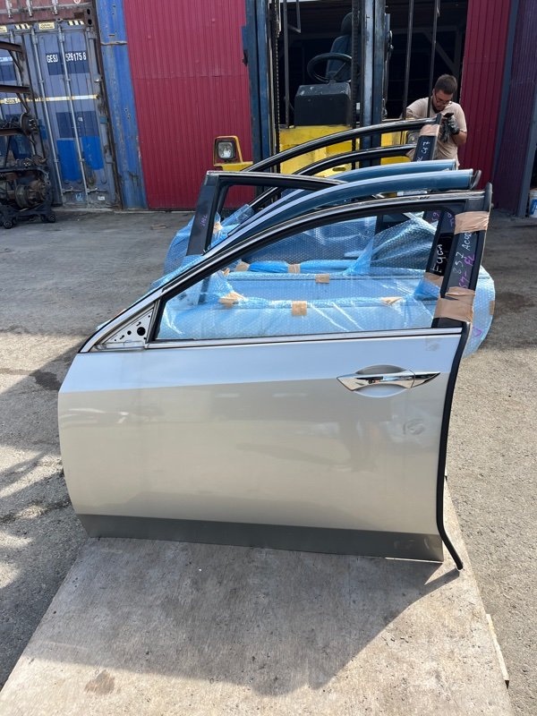 Дверь Honda ACCORD CW2 K24A 2010 передняя левая (б/у)