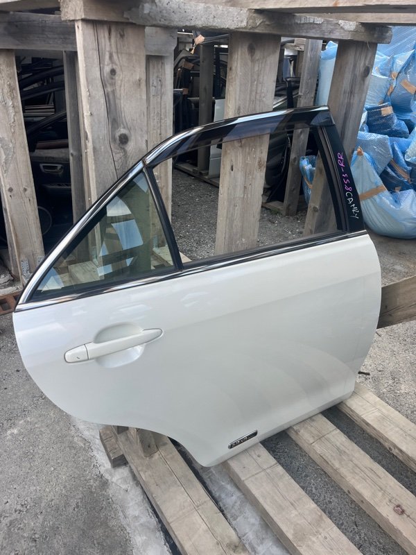 Дверь Toyota Camry ACV40 2AZFE 2007 задняя правая (б/у)