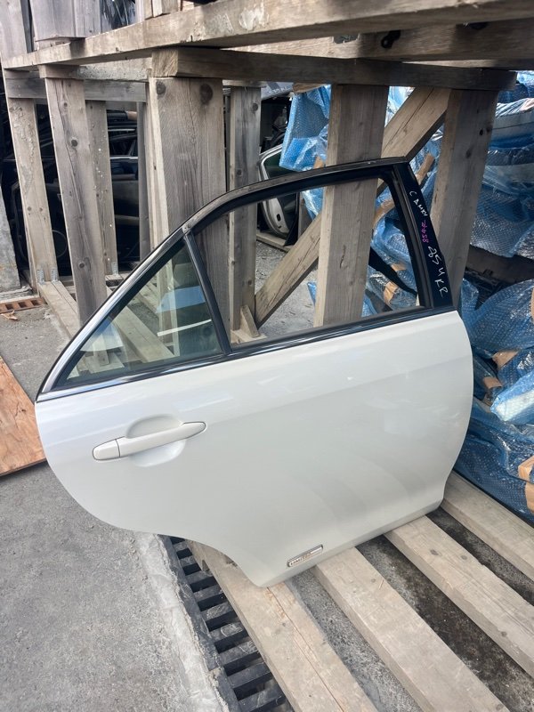Дверь Toyota Camry ACV40 2AZFE 2006 задняя правая (б/у)