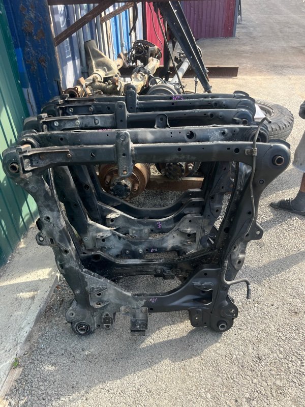 Балка под двс Toyota Camry ACV40 2AZ-FE 2009 (б/у)