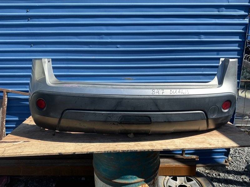 Бампер Nissan DUALIS KNJ10 MR20DE 2008 задний (б/у)