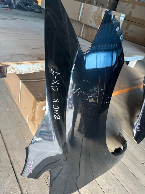 Крыло Mazda Cx7 ER3P L3VDT 2007 переднее правое (б/у) Крыло Mazda Cx7 ER3P L3VDT 2007 переднее правое (б/у)