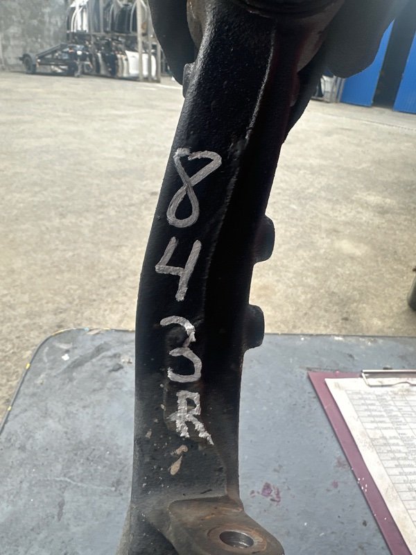 Рычаг Honda ACCORD CW2 K24A 2010 передний правый (б/у) Рычаг Honda ACCORD CW2 K24A 2010 передний правый (б/у)